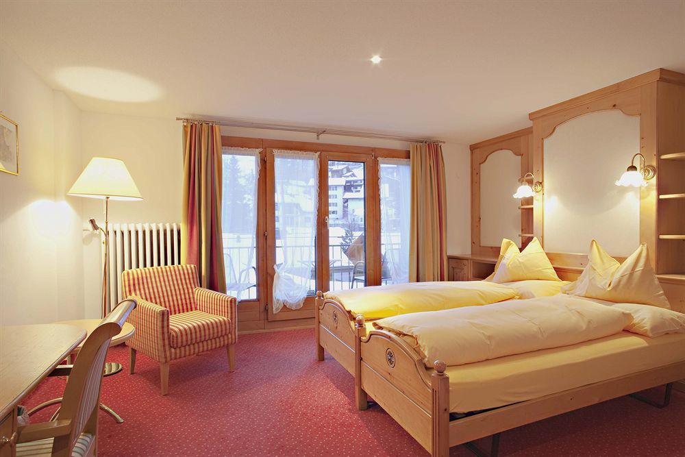 Hotel Walliserhof Zermatt Zimmer foto