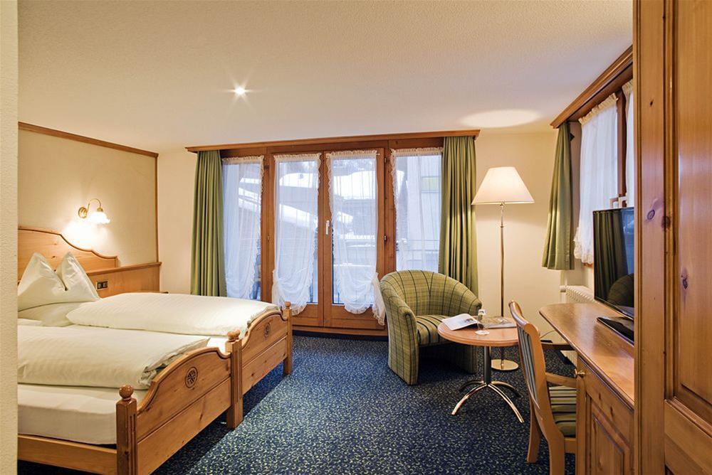 Hotel Walliserhof Zermatt Exterior foto